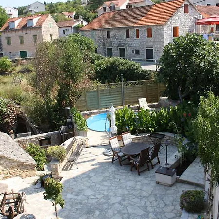 Dom wakacyjny Stone House Supetar