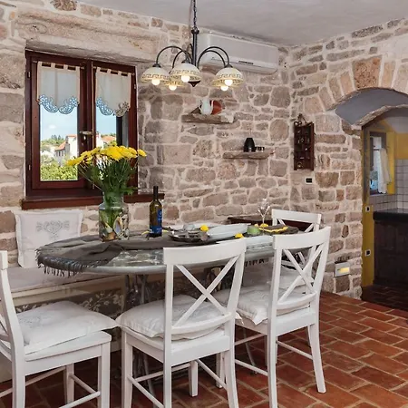 Stone House * Supetar